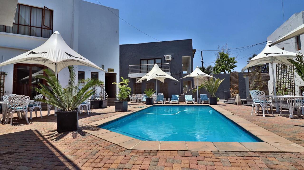 Bed & Breakfast Khayalami - 3*